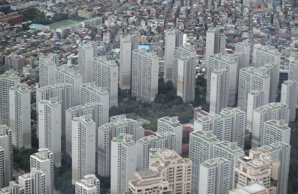 그래놓고 이런 정책? 허리케인 부동산 리그의 이면과 논란