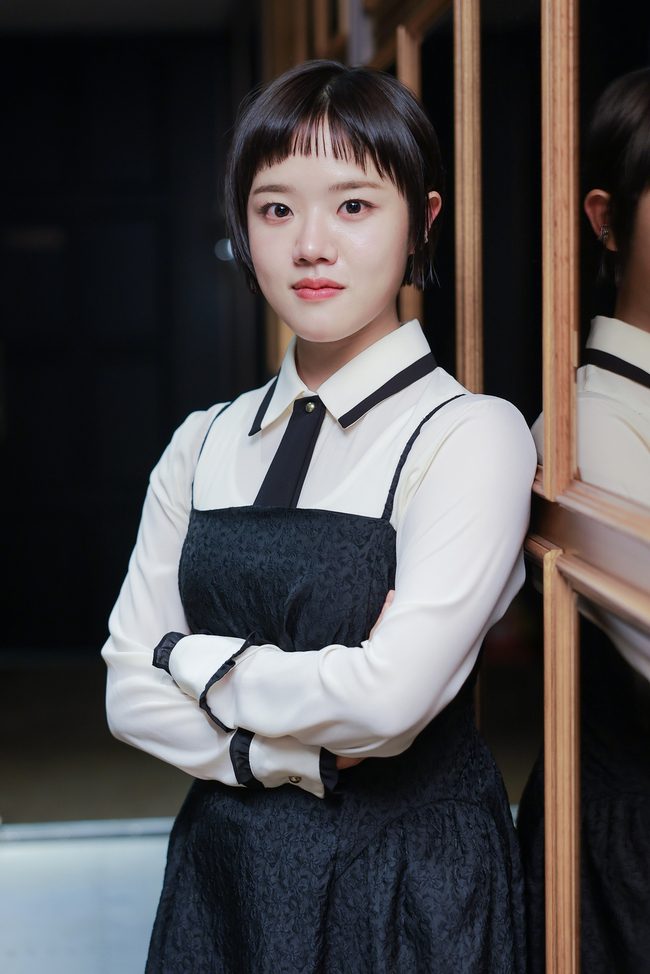 25세