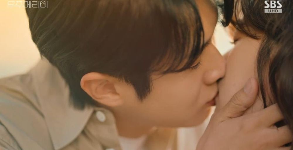최우식